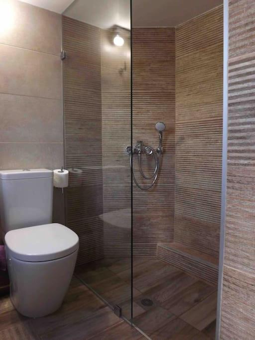 Luxury Studio With Unique View Of The Acropolis Atene Esterno foto